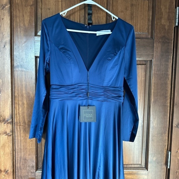 IEENA FOR MAC DUGGAL Long Sleeve Ruched Waist A-Line Gown - Picture 5 of 8